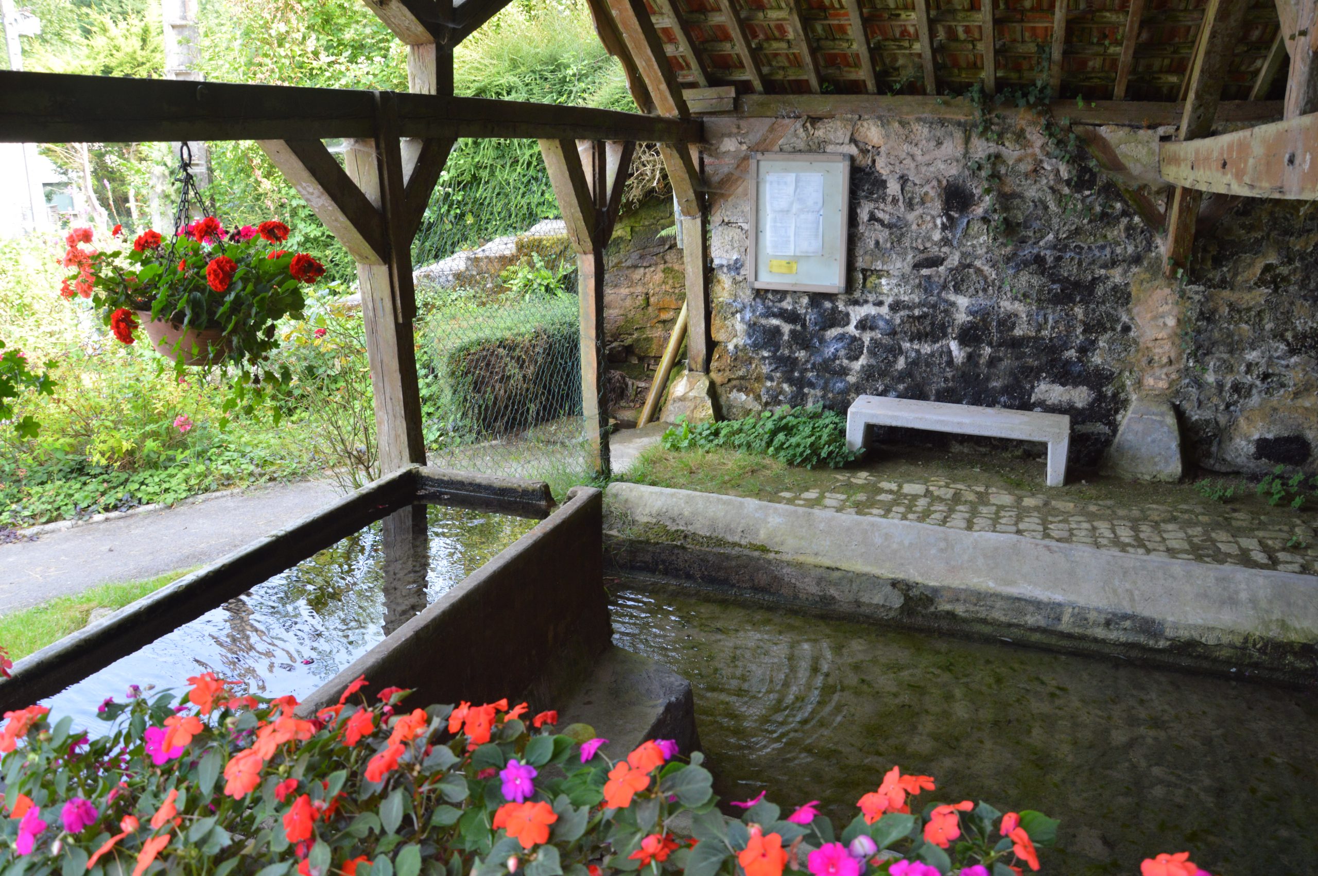 LAVOIR BARBONVAL 01